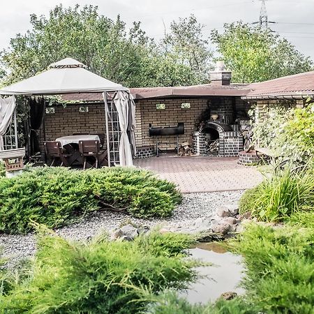 Villa Alris Bialystok Ngoại thất bức ảnh