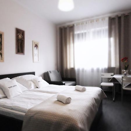 Villa Alris Bialystok Ngoại thất bức ảnh
