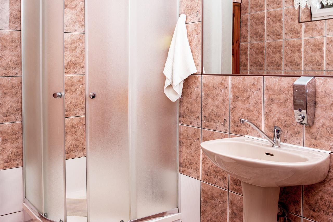 Villa Alris Bialystok Ngoại thất bức ảnh