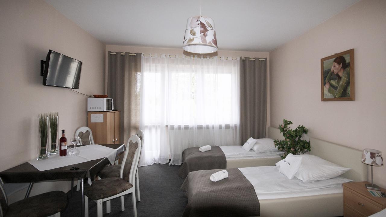 Villa Alris Bialystok Ngoại thất bức ảnh