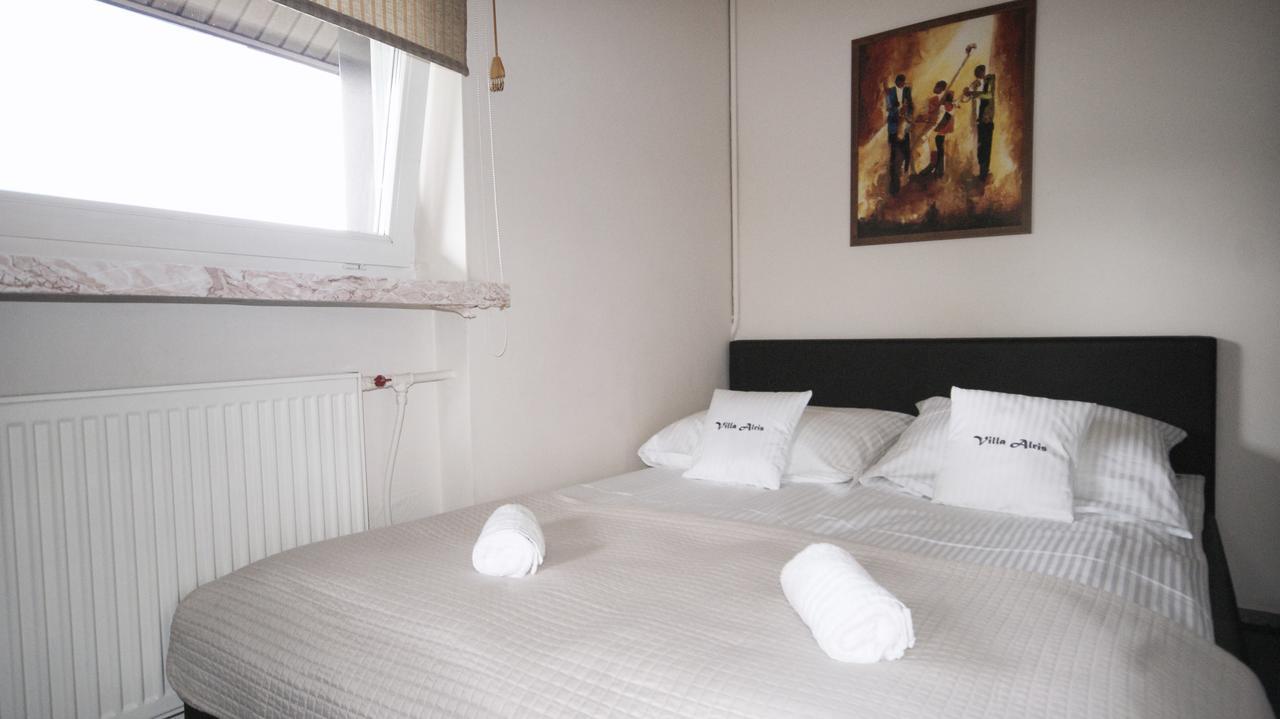 Villa Alris Bialystok Ngoại thất bức ảnh